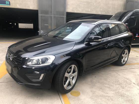 VOLVO XC60 2.0 T5 R DESIGN TURBO GASOLINA 4P AUTOMÁTICO